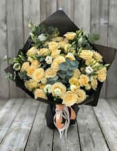 Букет цветов из:  Розы и Лизиантусы #REPLACE_PRED# Заволенье