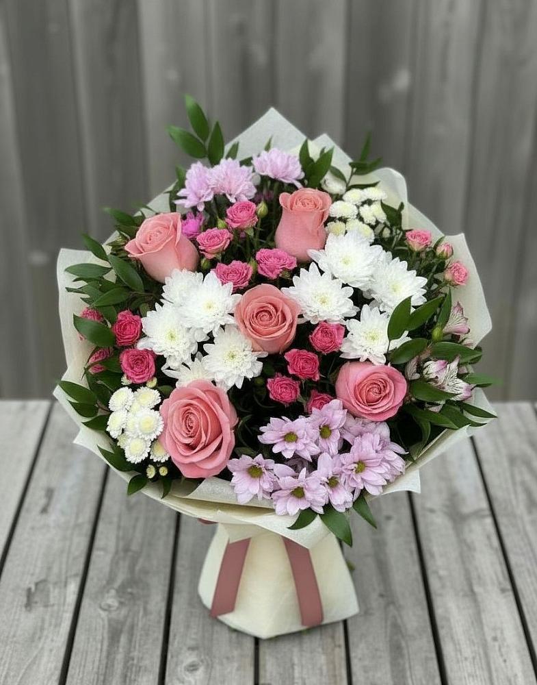 Букет цветов из: Альстромерии, Гвоздики, Розы и Хризантемы в Заволенье