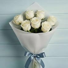 Букет 7 Белых роз Эдлесс Лав в Заволенье