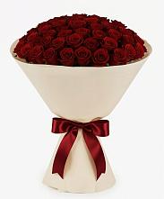 Букет 101 Бордовая роза Блэк Бакарра в Заволенье