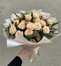 Букет Кремовые розы Латте в Заволенье