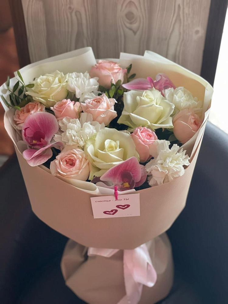 Букет цветов из: Орхидеи, Розы и Гвоздики в Заволенье