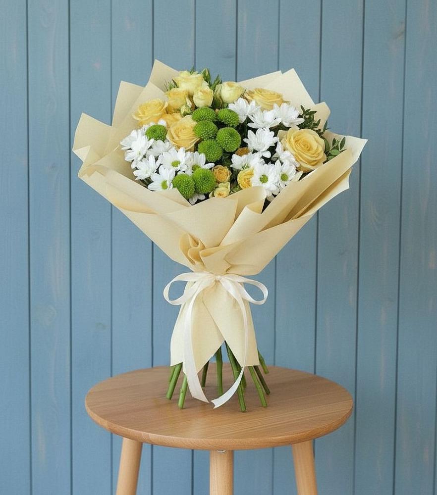 Букет цветов из: Хризантемы и Розы в Заволенье