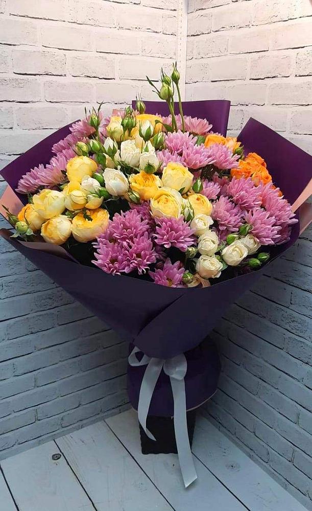 Букет цветов из: Хризантемы и Розы в Заволенье