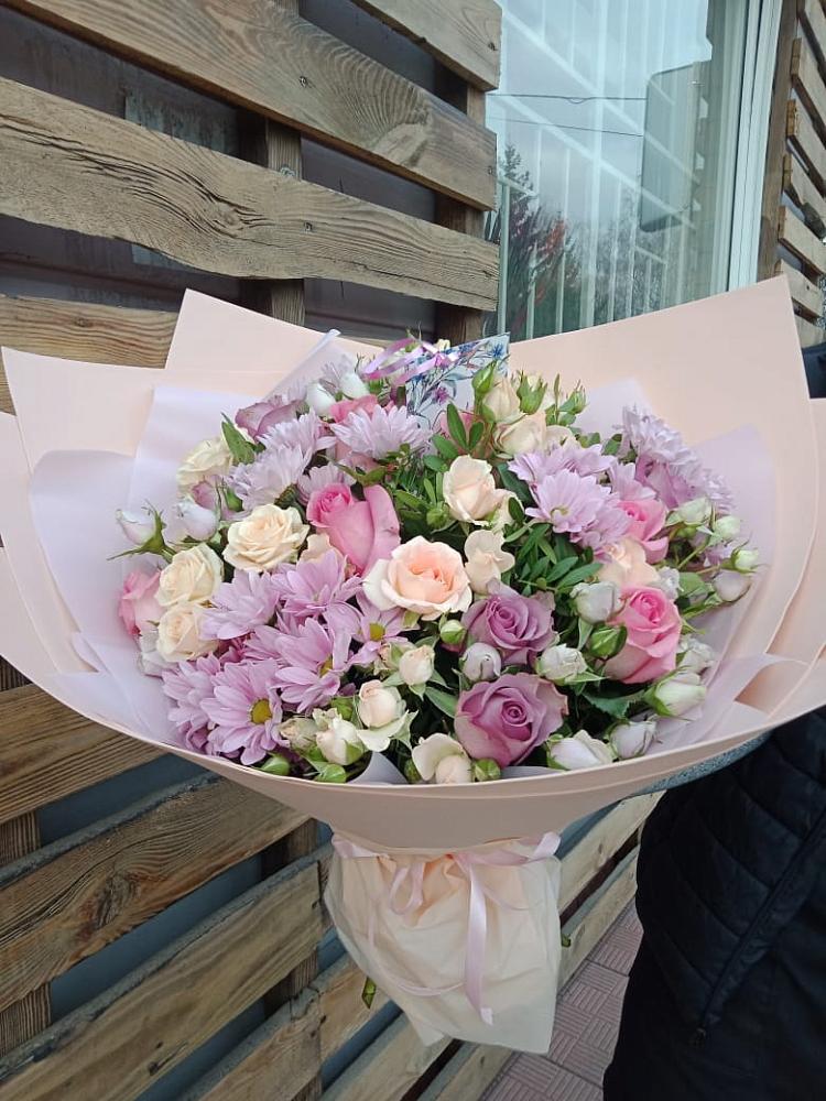 Букет цветов из: Розы и Хризантемы в Заволенье