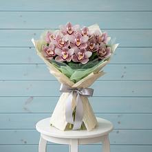Букет цветов из:  Орхидеи и Розы в Заволенье