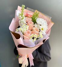 Букет цветов из:  Хризантемы и Розы в Заволенье