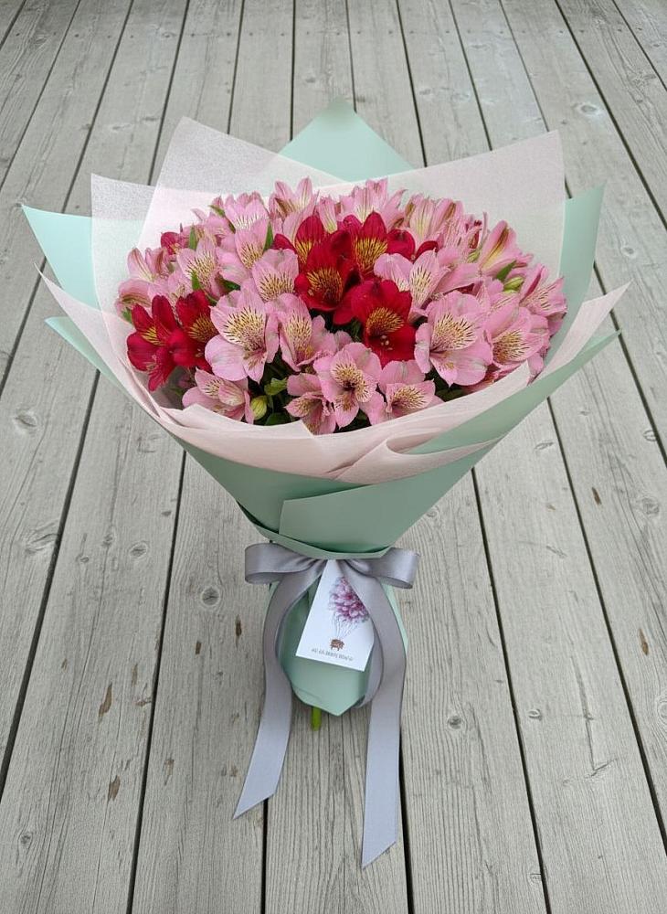 Букет цветов из: Альстромерии в Заволенье