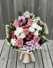 Букет цветов из:  Альстромерии, Гвоздики, Розы и Хризантемы в Заволенье