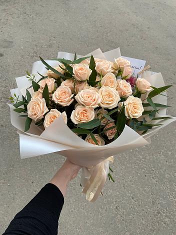 Букет Кремовые розы Латте в Заволенье