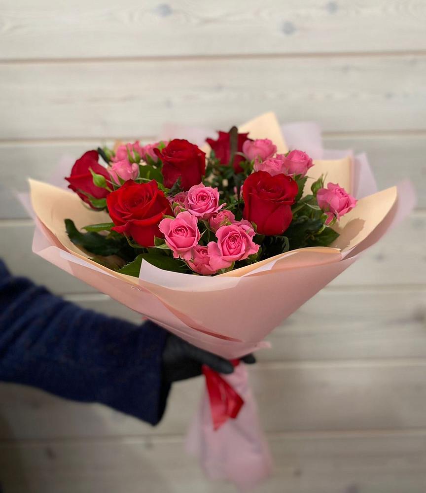 Букет цветов из: Розы в Заволенье