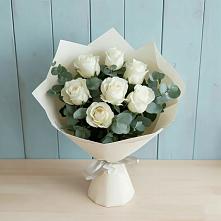 Букет Белые розы в Эвкалипте в Заволенье